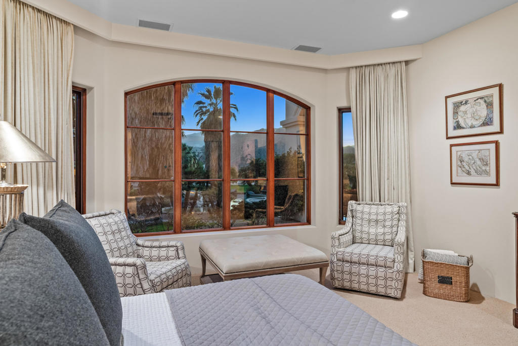 80645 La Docena Trail