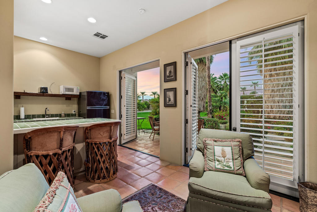 80645 La Docena Trail