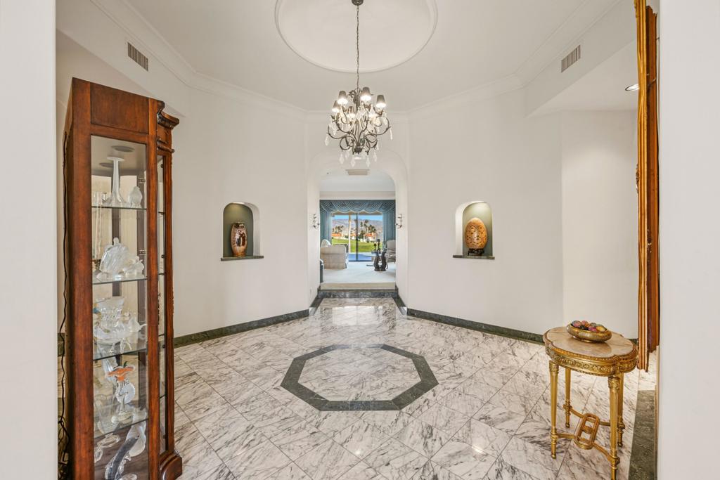 346 Crest Lake Drive