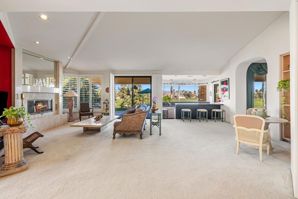 346 Crest Lake Drive