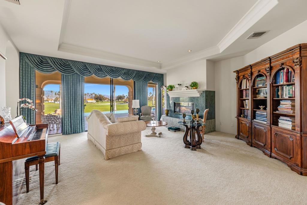 346 Crest Lake Drive