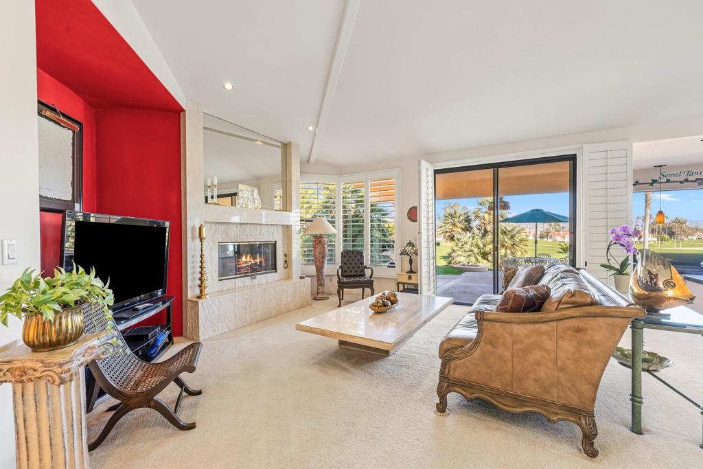 346 Crest Lake Drive