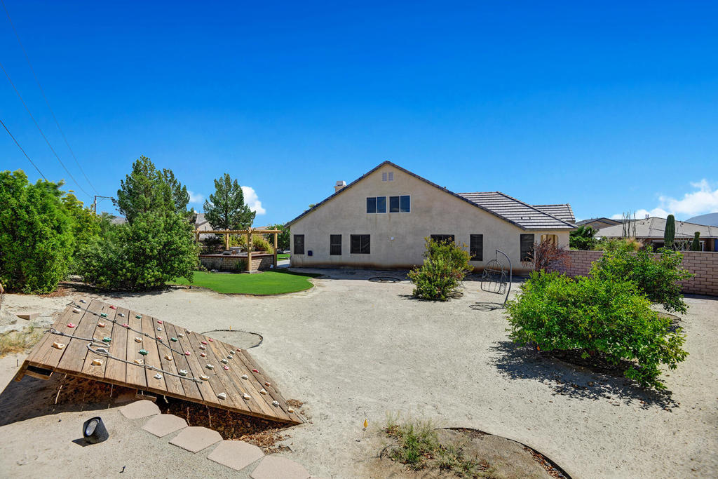 37052 Southham Court