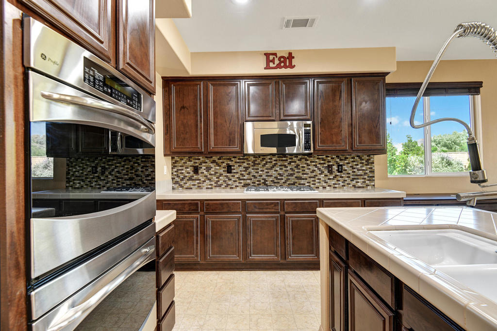 37052 Southham Court