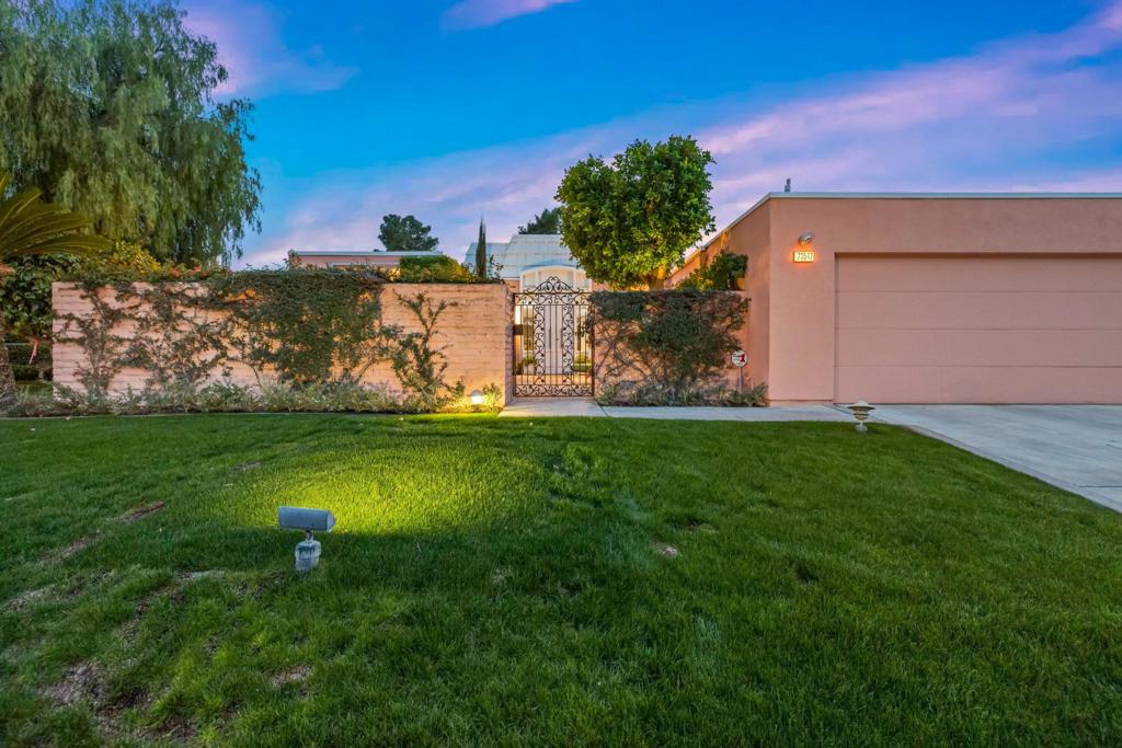 73547 Minzah Way
