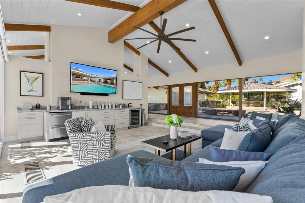 48731 San Vicente Street