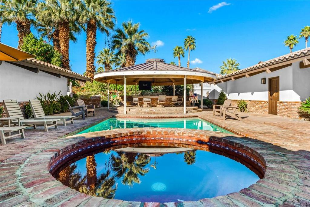 48731 San Vicente Street