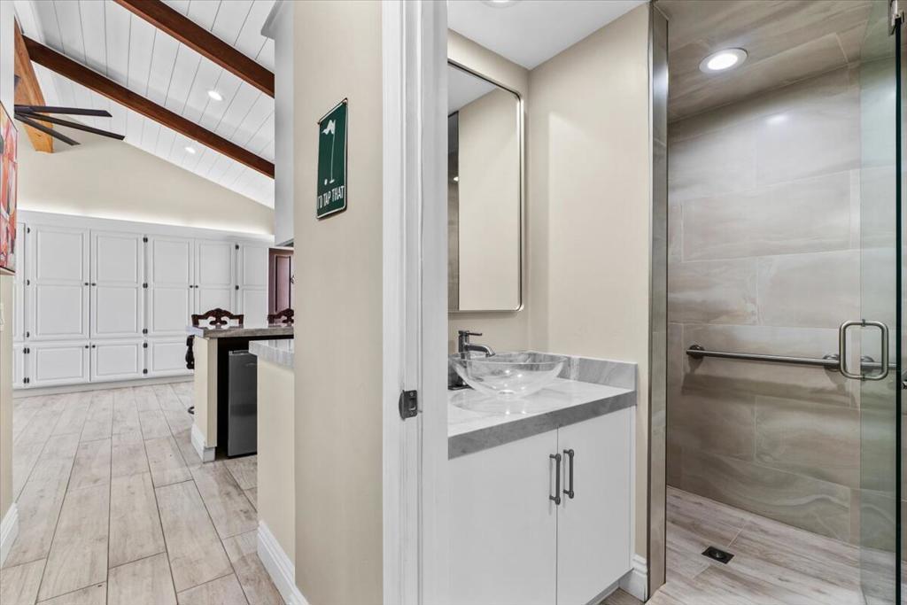 48731 San Vicente Street