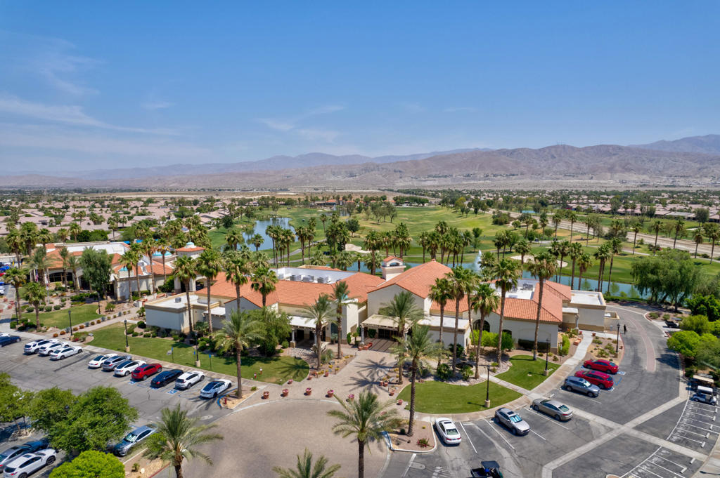 80096 Camino Santa Elise