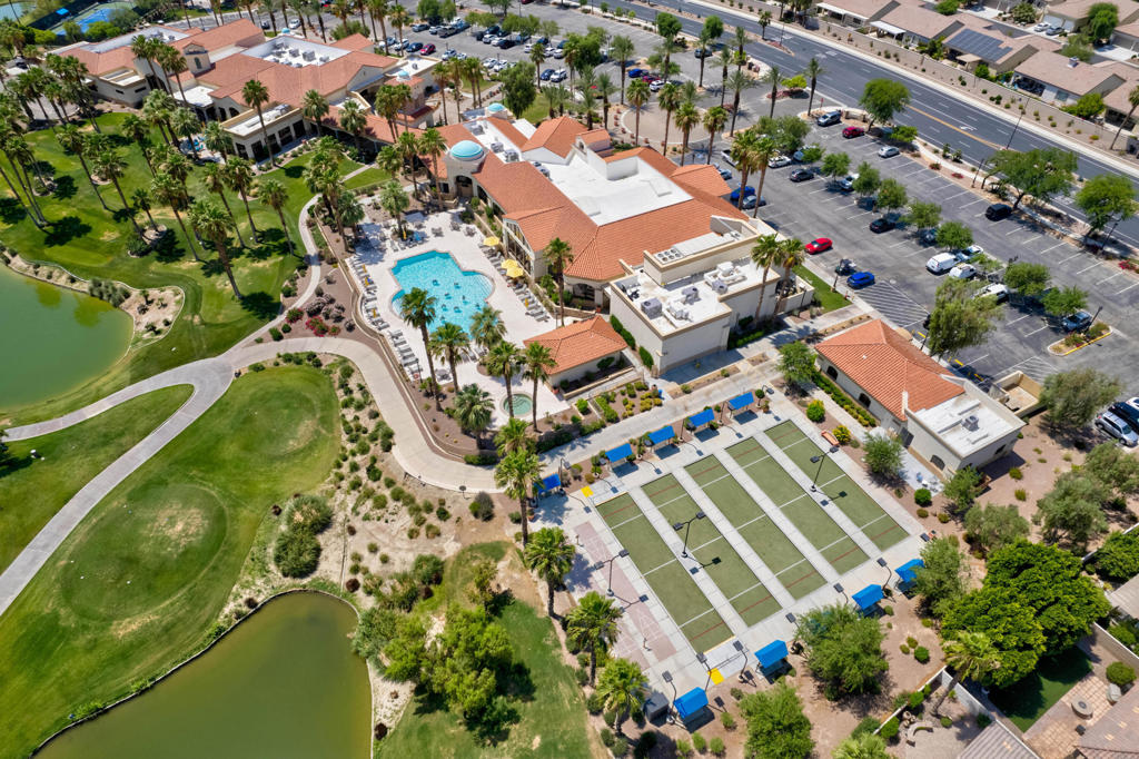 80096 Camino Santa Elise