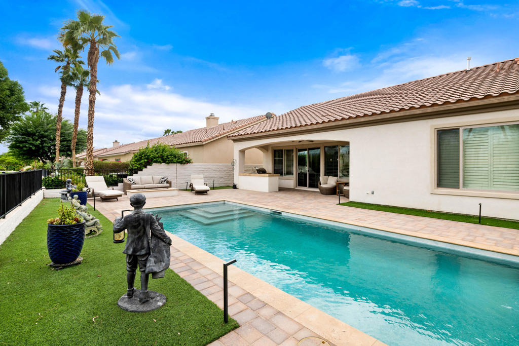 80096 Camino Santa Elise