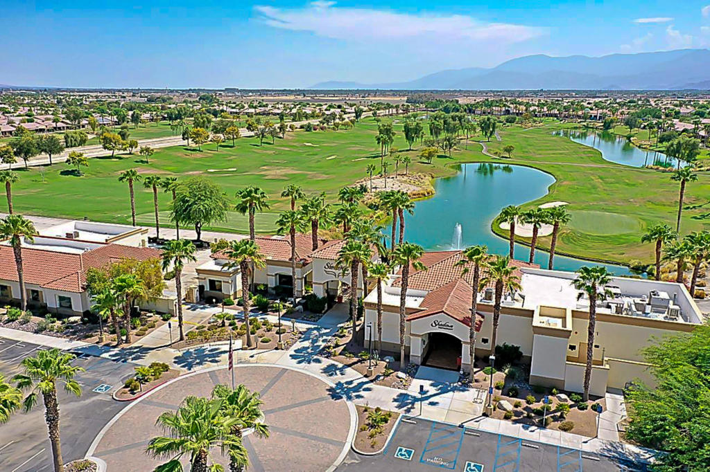 80096 Camino Santa Elise