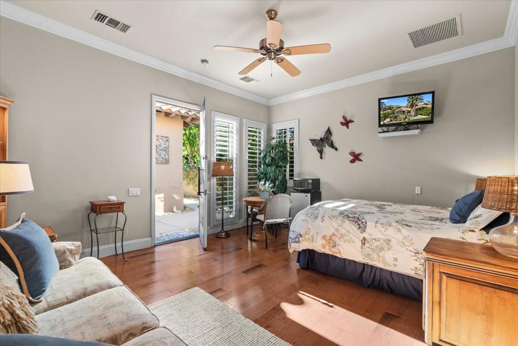 48130 Paso Tiempo Lane