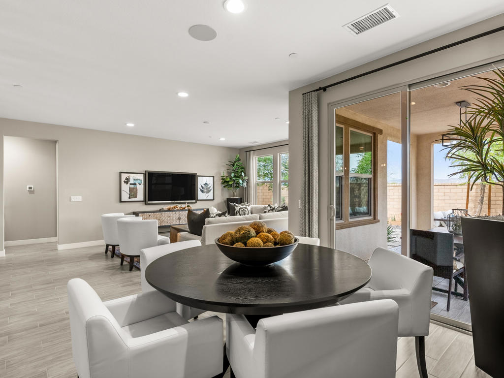 73340 Warhol Lane