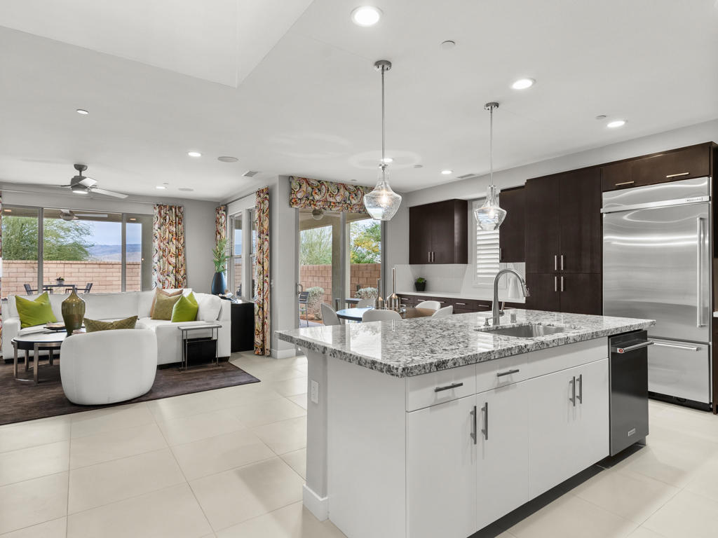 73354 Warhol Lane