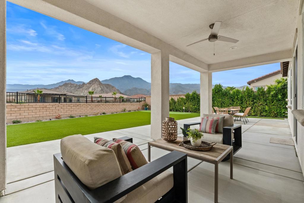 58080 Coral View Way