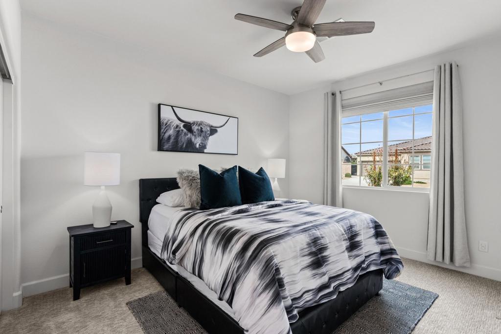 58080 Coral View Way