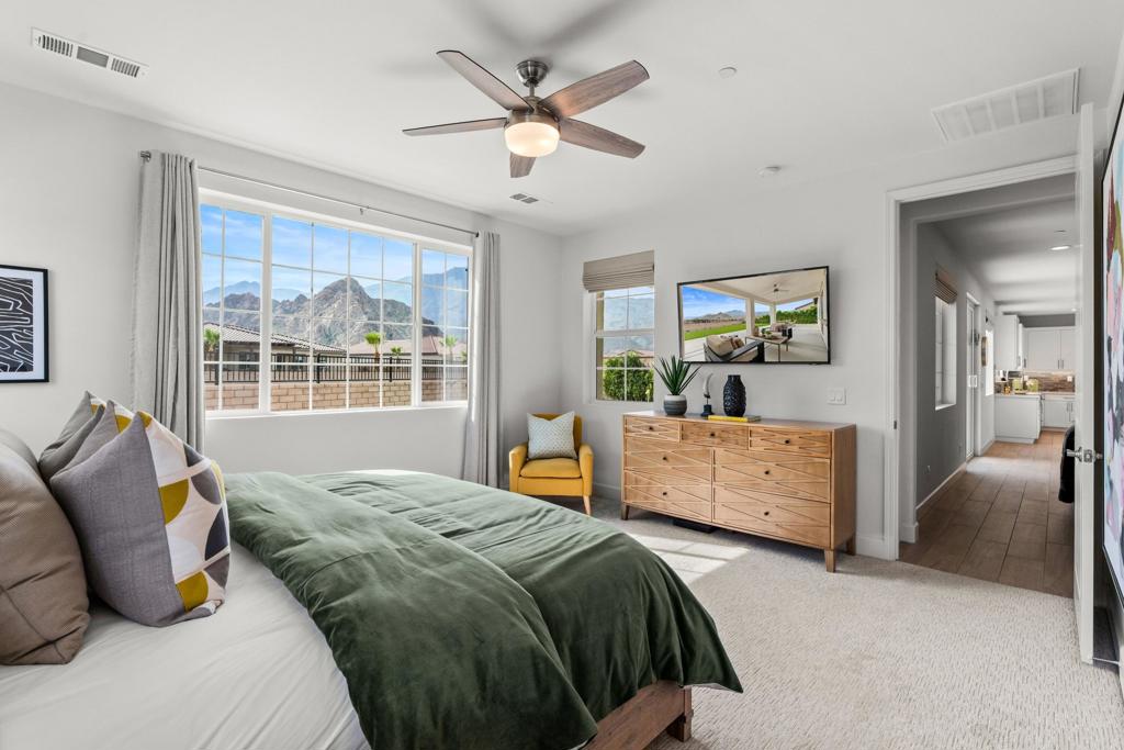 58080 Coral View Way