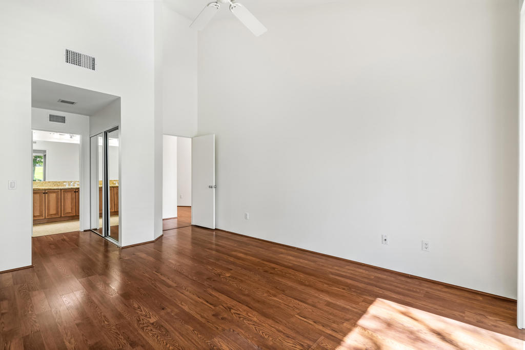 76279 Poppy Lane