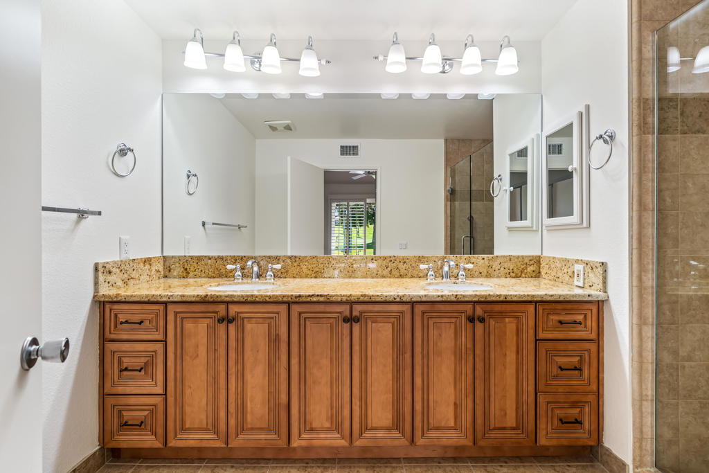 76279 Poppy Lane