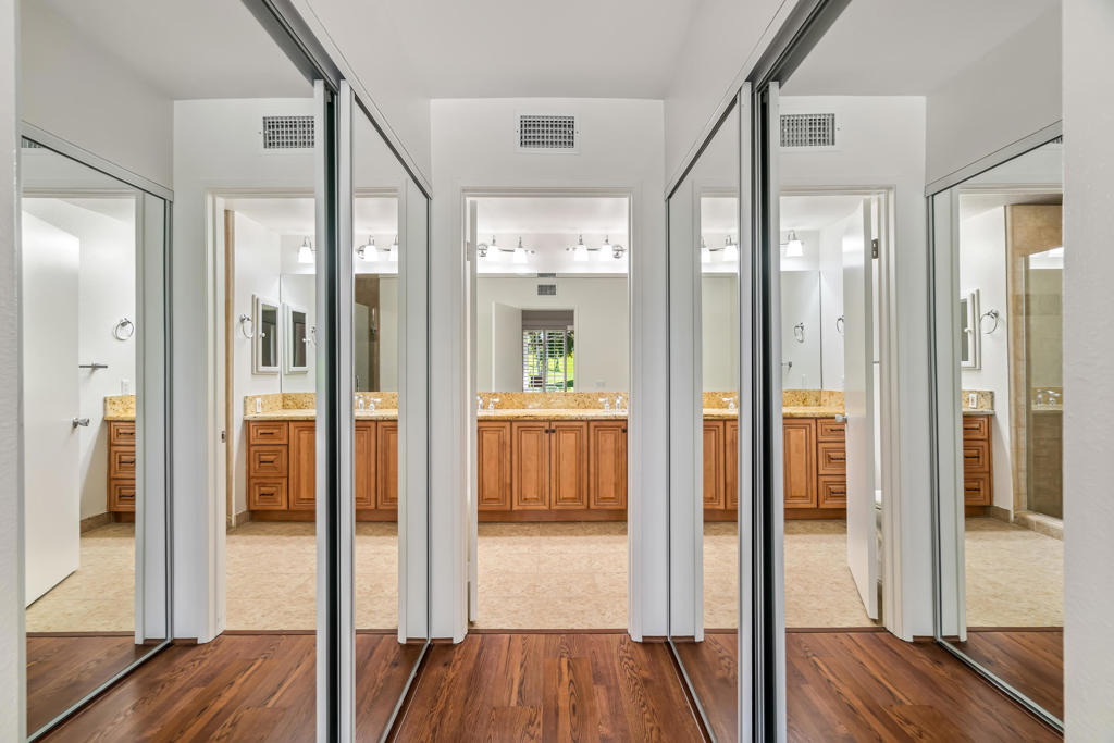 76279 Poppy Lane
