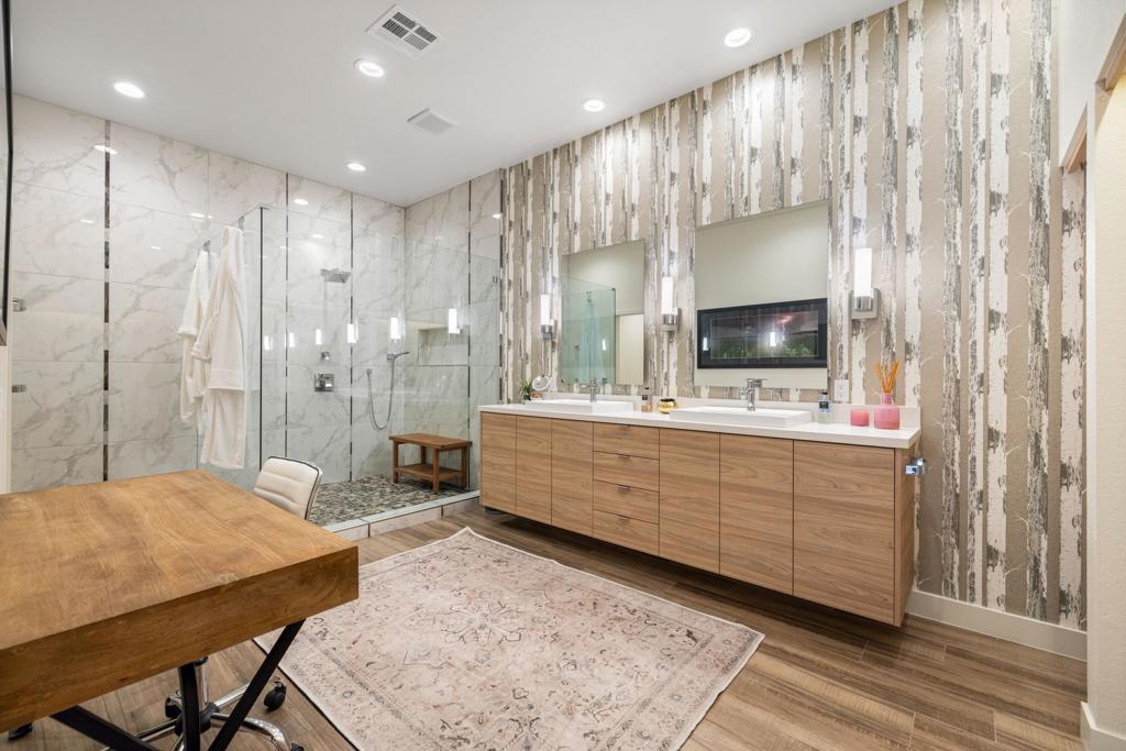 73721 Club Circle Drive 413