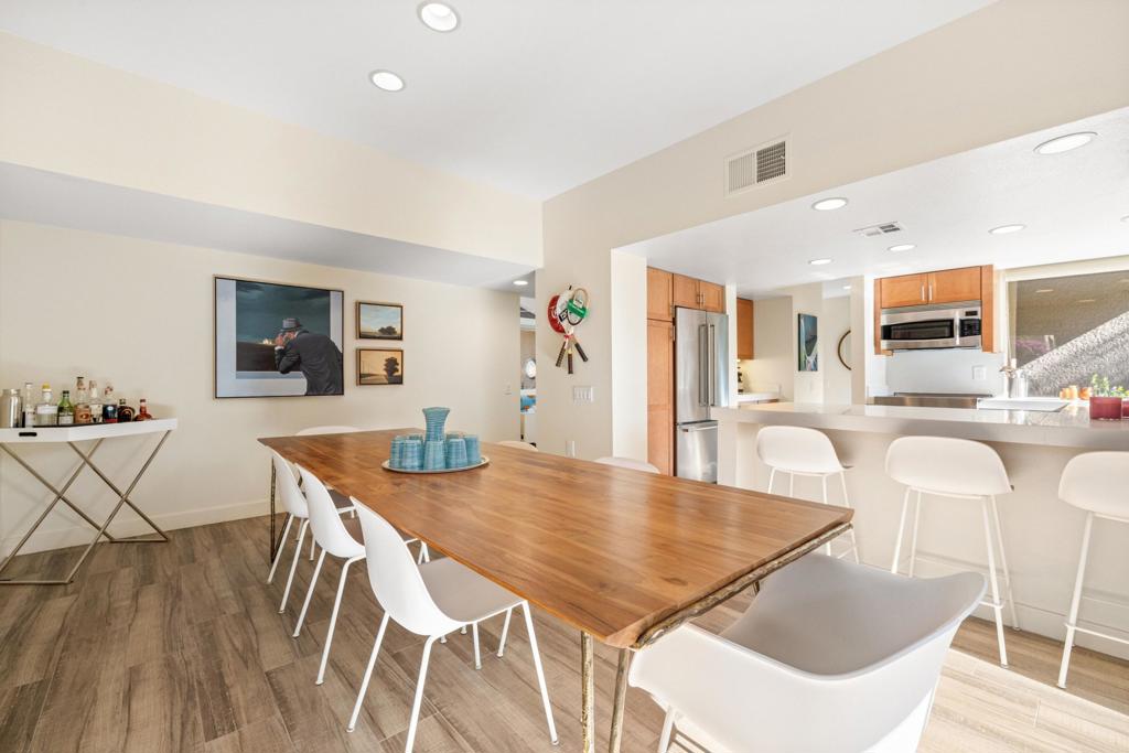 73721 Club Circle Drive 413