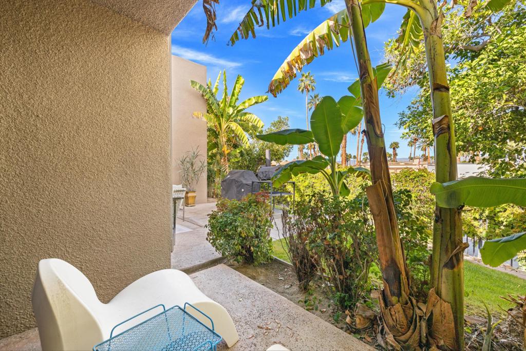 73721 Club Circle Drive 413