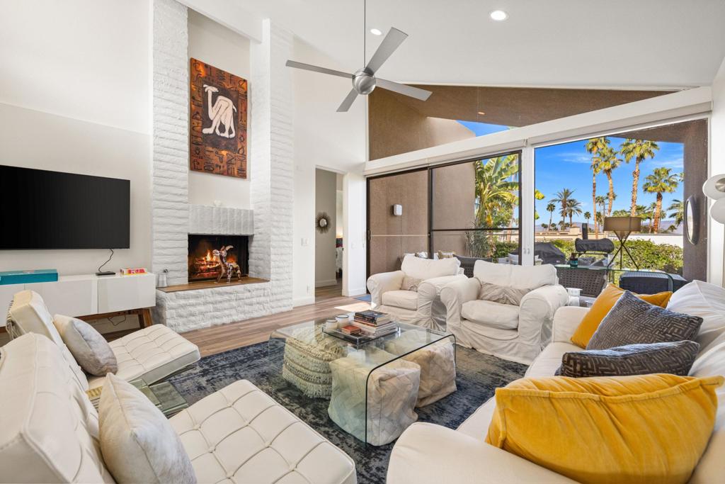 73721 Club Circle Drive 413