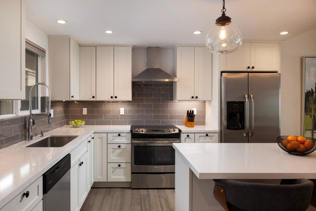 49165 Washington Street