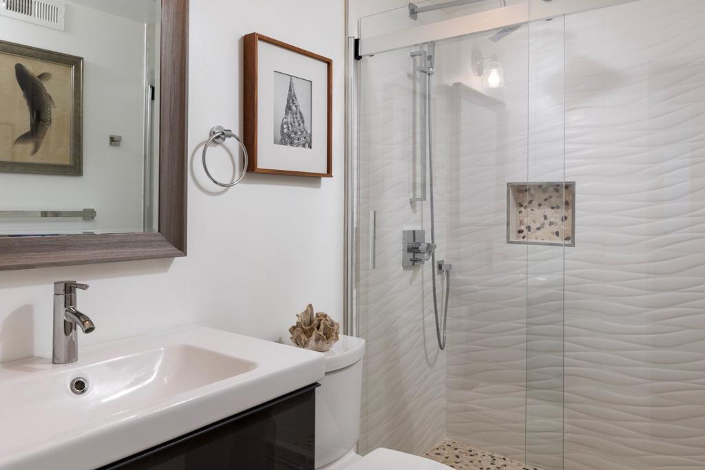 49165 Washington Street