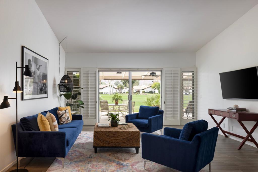 49165 Washington Street