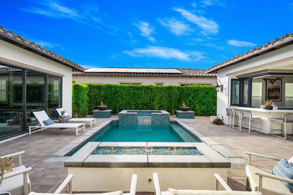 75194 Palisades Place