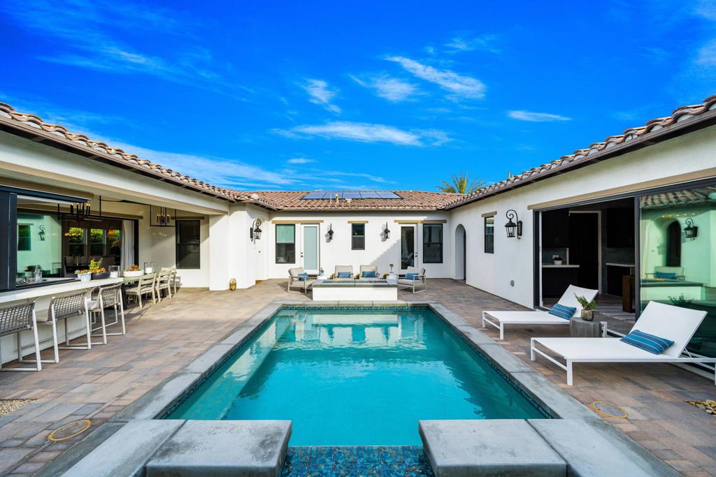 75194 Palisades Place