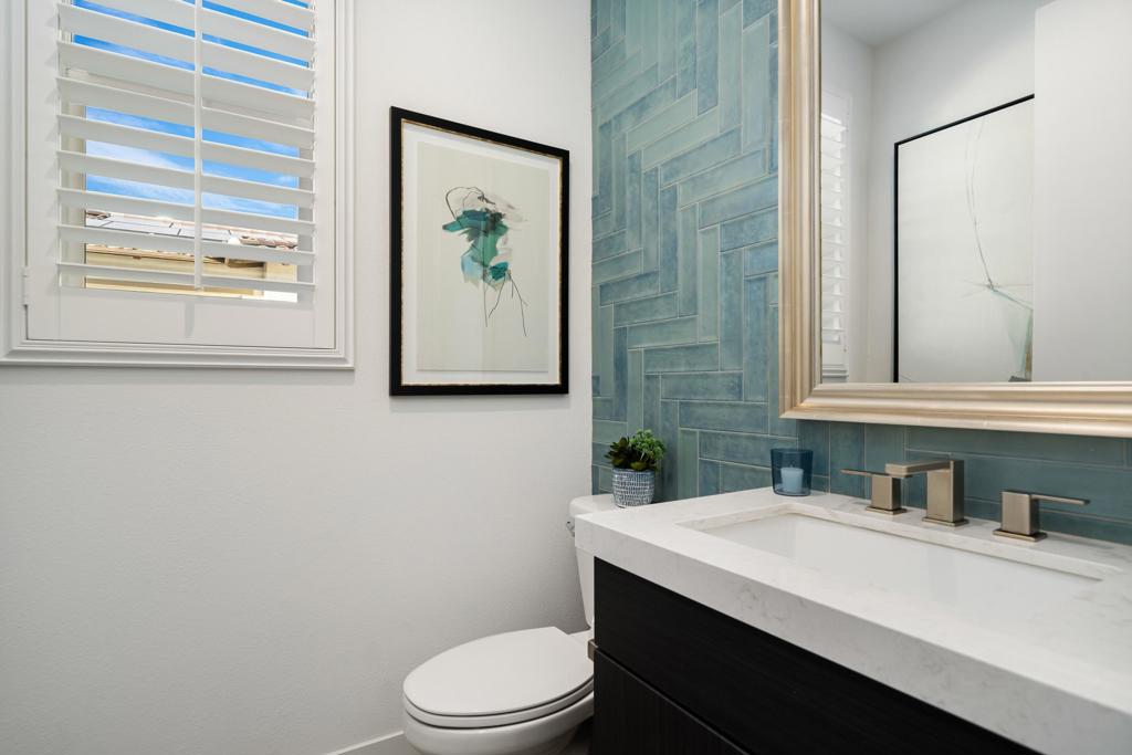 75194 Palisades Place