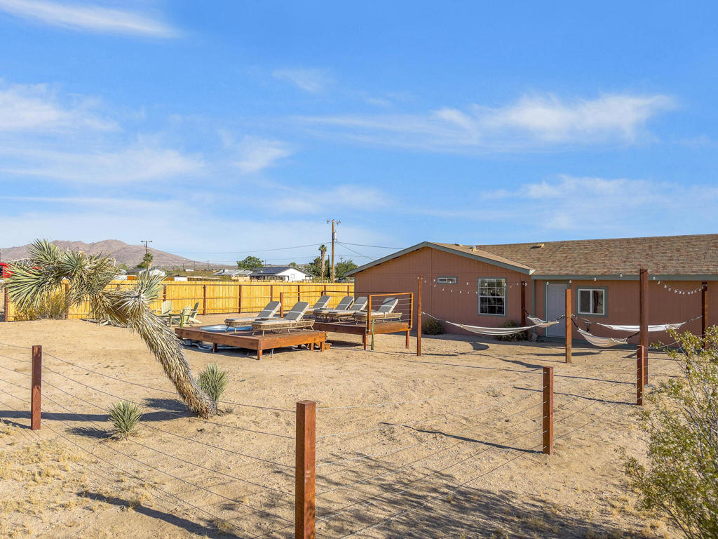 5322 Flamingo Avenue