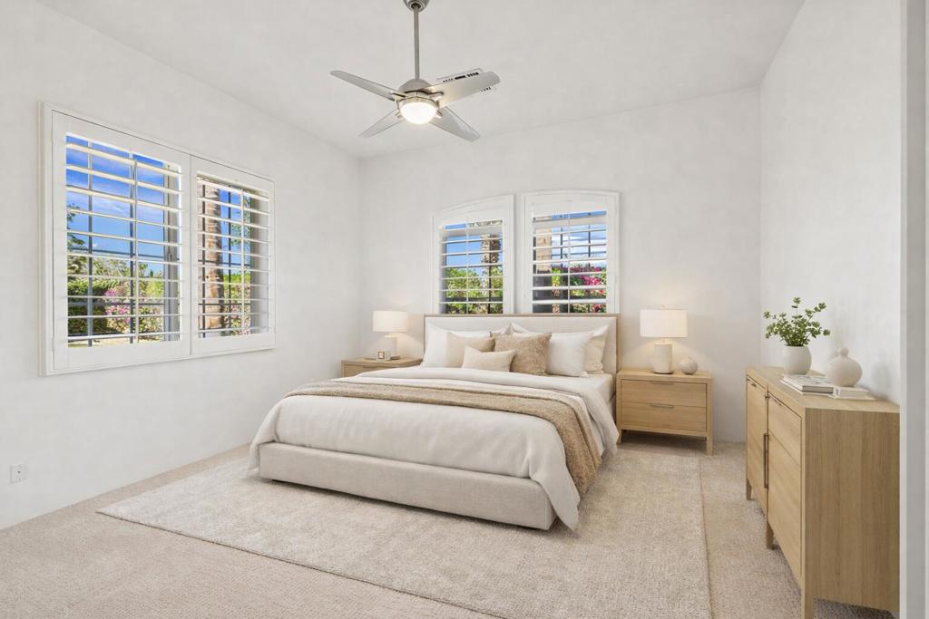 14 Collegiate Circle