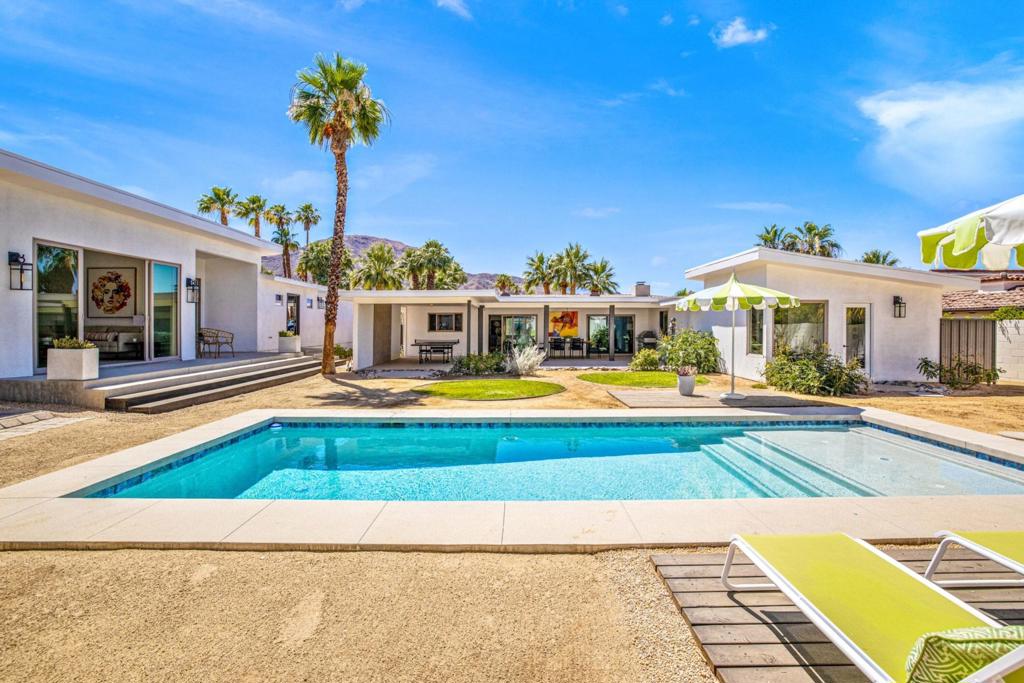 45654 Verba Santa Drive