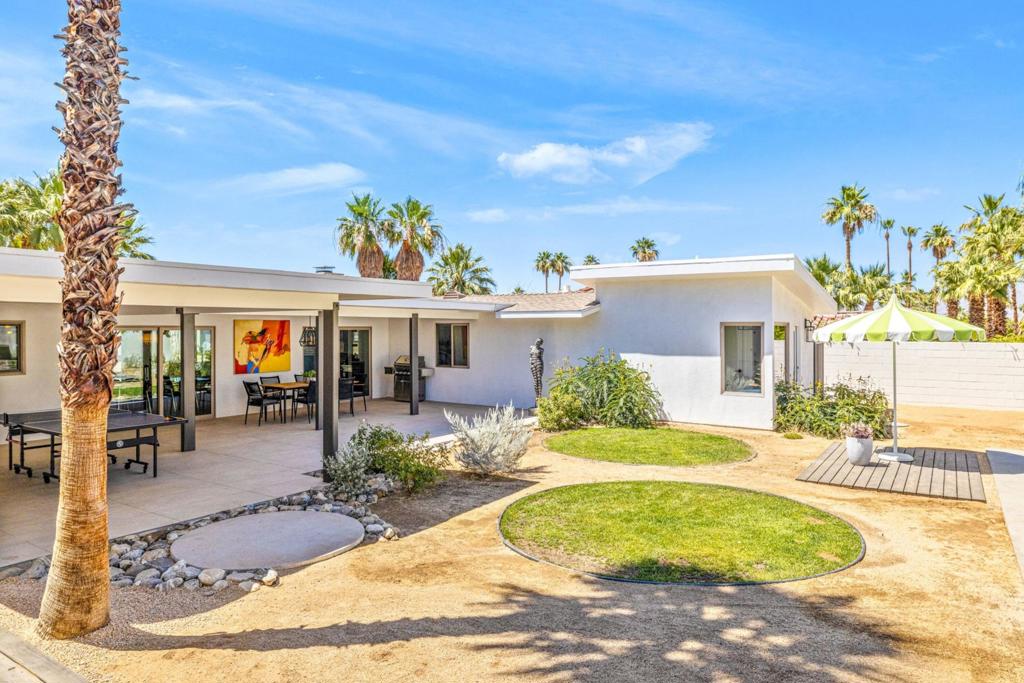45654 Verba Santa Drive
