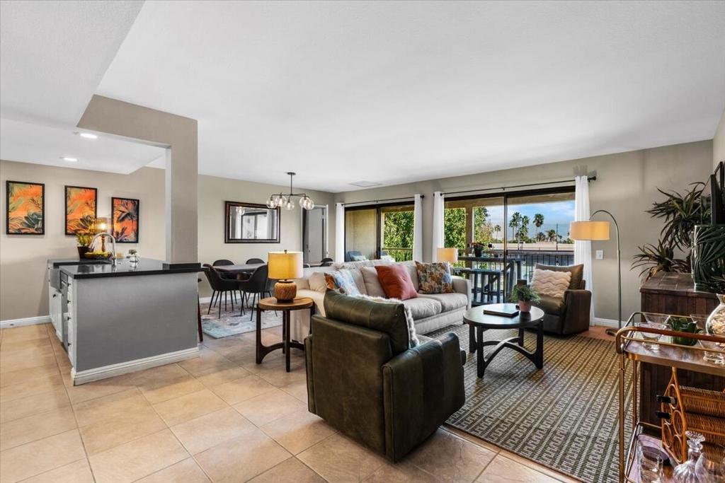 45720 Club Circle Drive 285