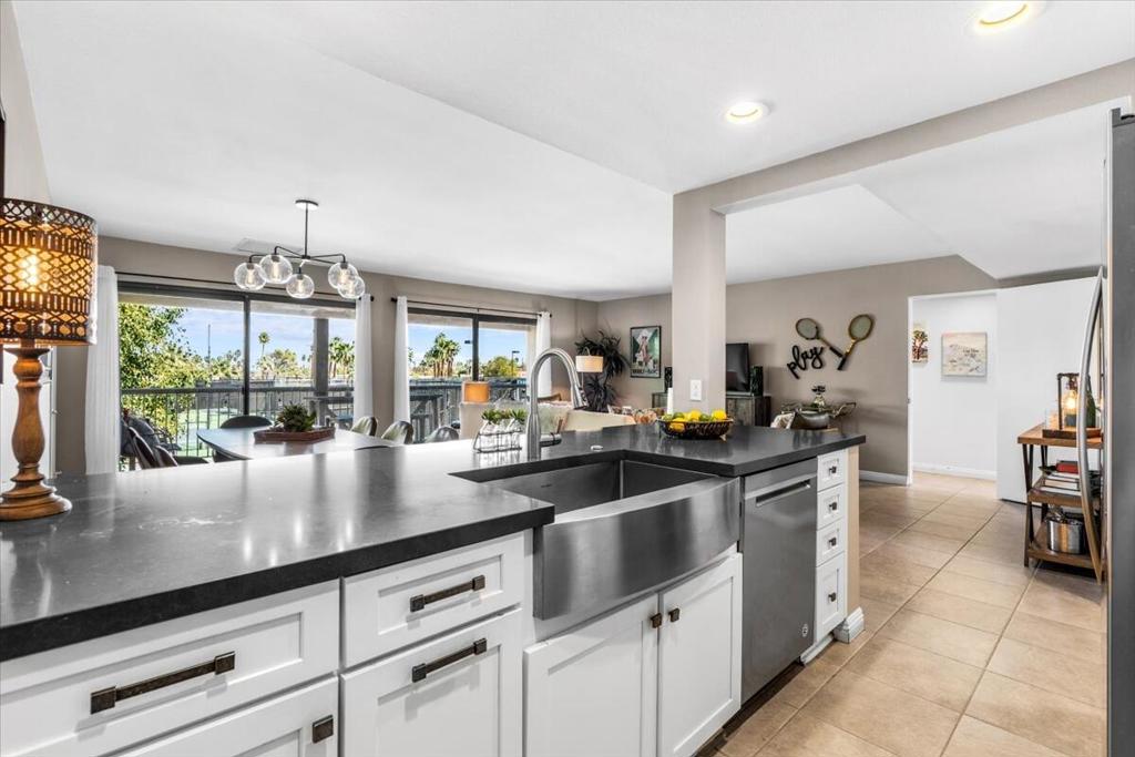 45720 Club Circle Drive 285