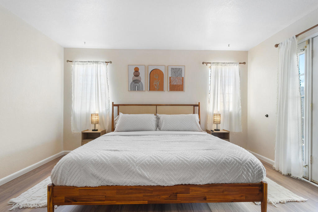 7607 Lucerne Vista Avenue