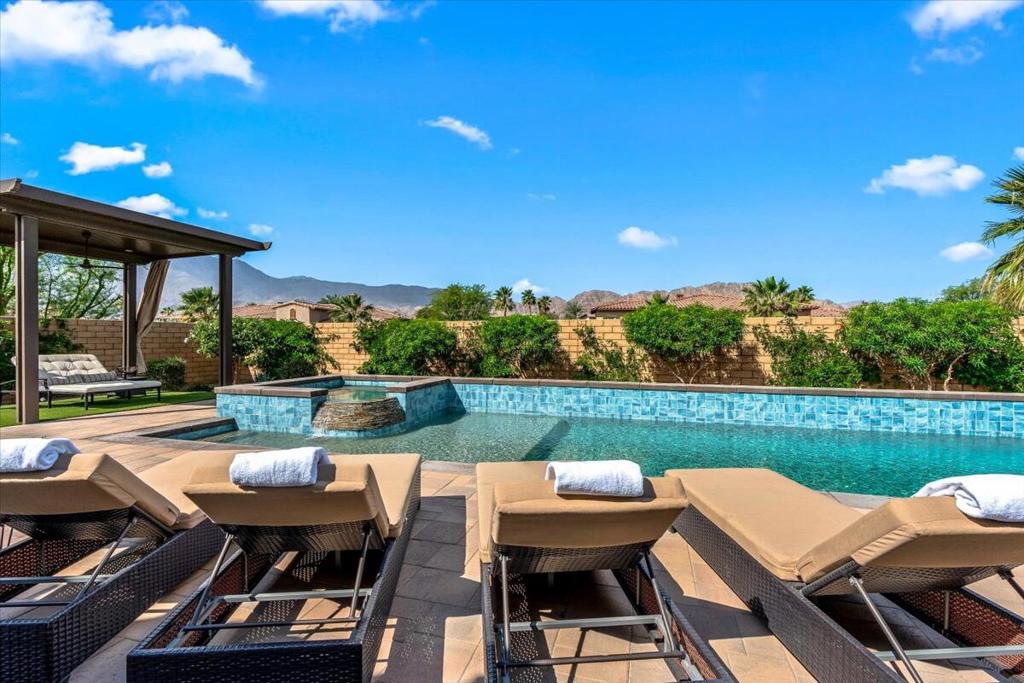 54770 Cavalcade Court