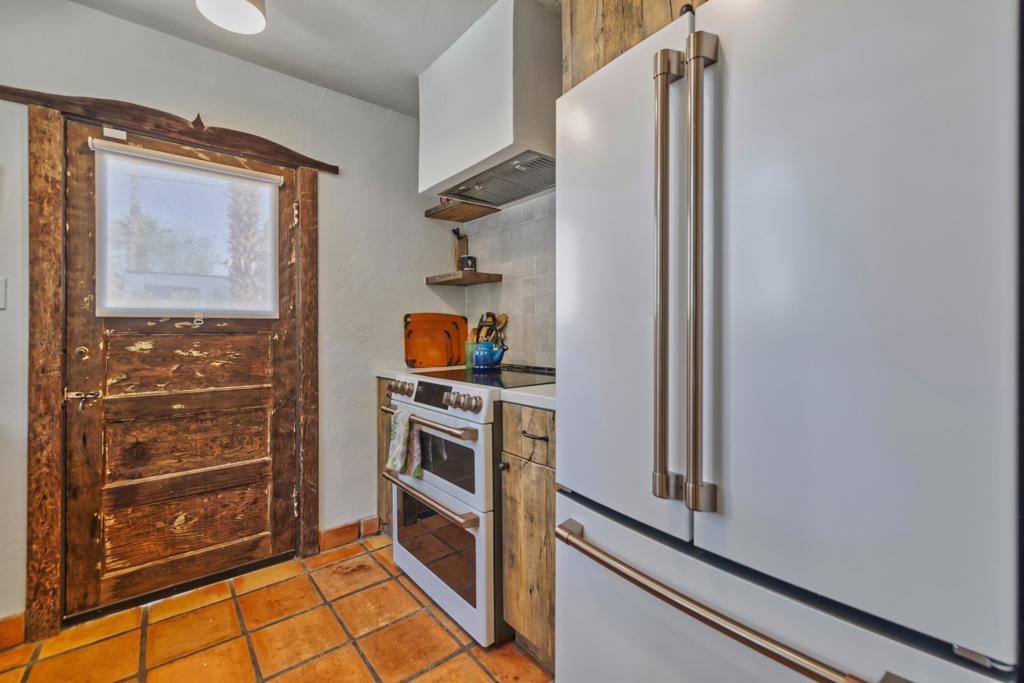 52862 Eisenhower Drive