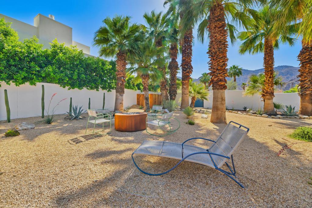 52862 Eisenhower Drive