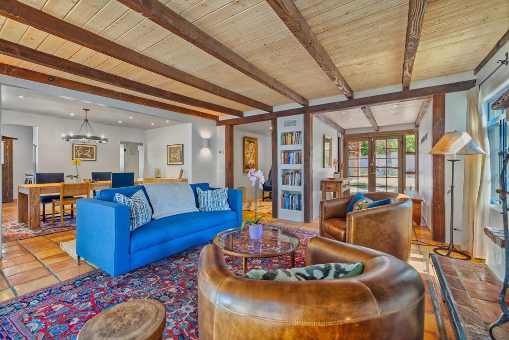 52862 Eisenhower Drive