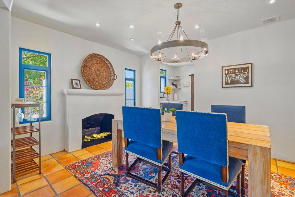 52862 Eisenhower Drive