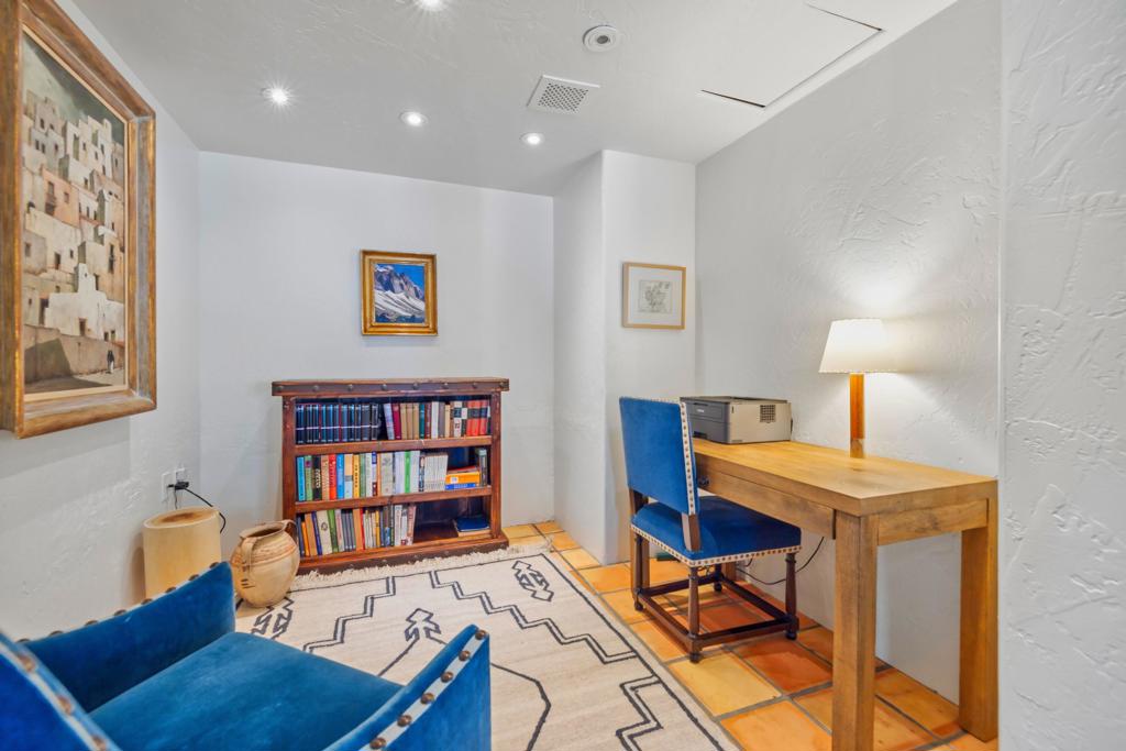 52862 Eisenhower Drive