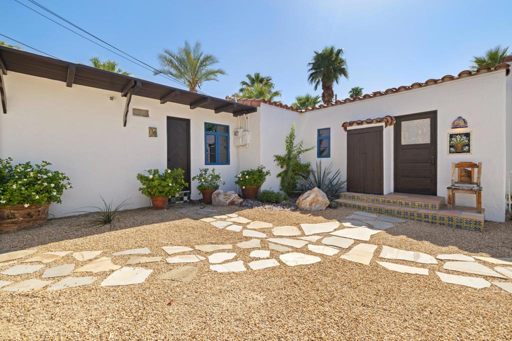 52862 Eisenhower Drive