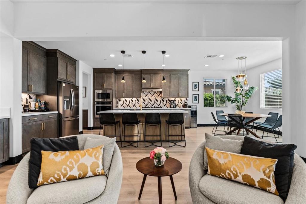 81831 Camino San Juan